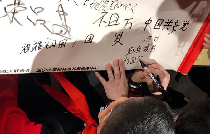 英雄联盟官方助手