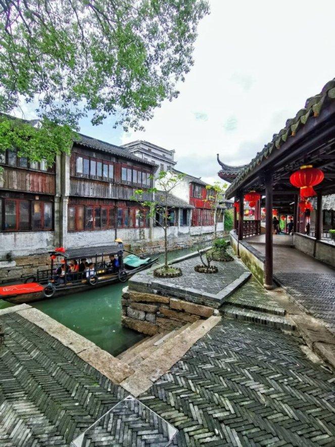 麦克斯：兄弟魔咒